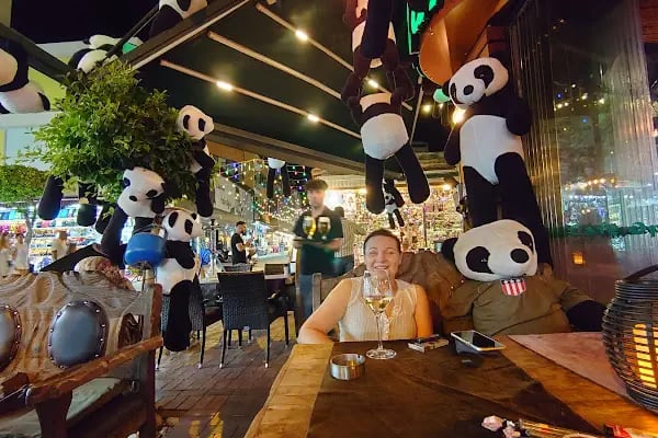 Cafe opera puan restorant - Resim 1