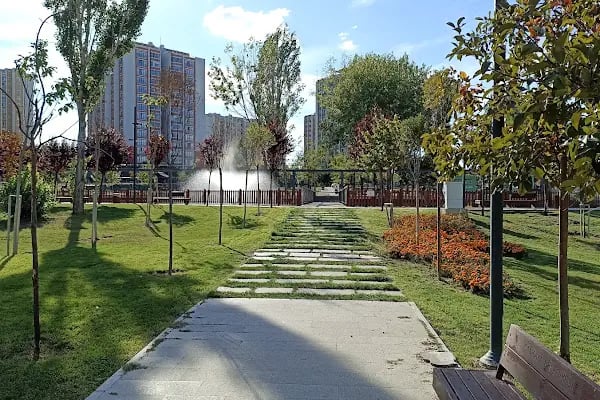 Zafer Park - Resim 6