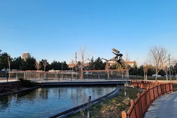 Zafer Park - Resim 10