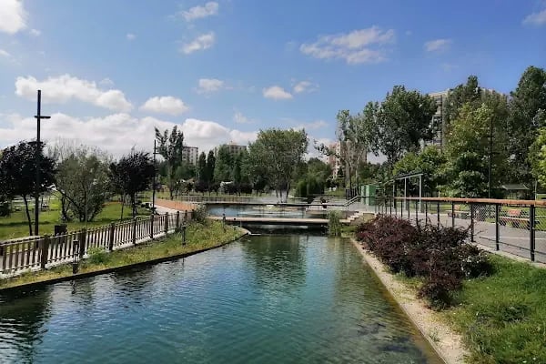 Zafer Park - Resim 3
