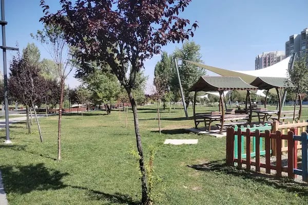 Zafer Park - Resim 7
