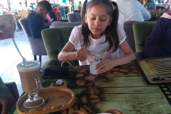 By Pars Cafe & Bistro - Resim 19