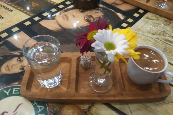By Pars Cafe & Bistro - Resim 5