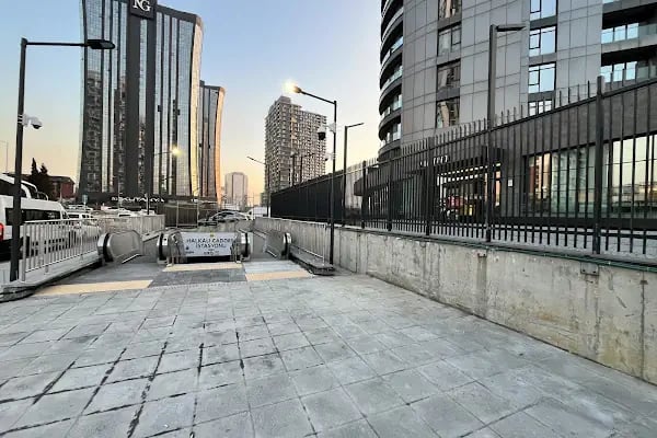 Halkalı Caddesi - Resim 7
