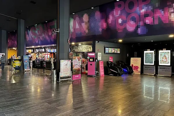 Paribu Cineverse CarrefourSA Bursa Alışveriş Merkezi - Resim 2