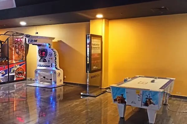 Paribu Cineverse CarrefourSA Bursa Alışveriş Merkezi - Resim 10