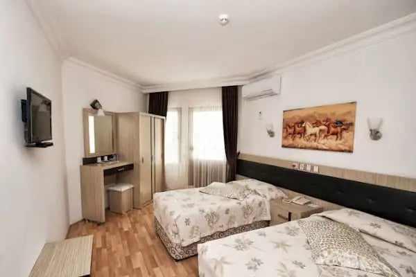 Hotel Monte Carlo - Resim 2