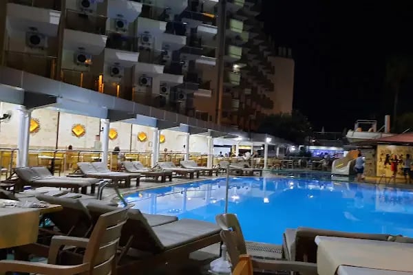 Hotel Monte Carlo - Resim 17
