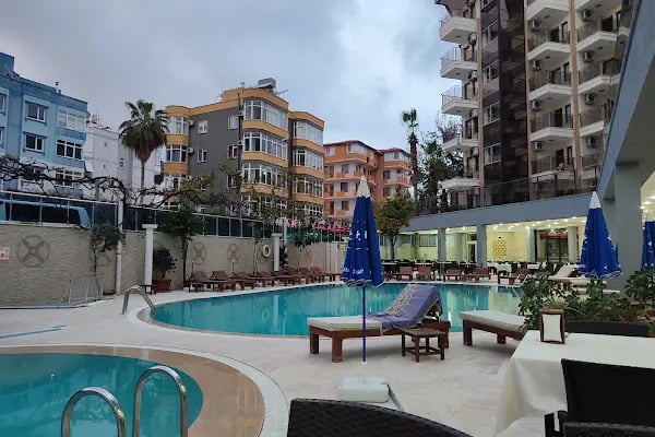Hotel Monte Carlo - Resim 13