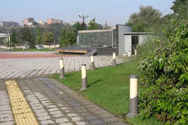 Arnavutkoy Belediyesi Bolluca Hizmet Binasi - Resim 3