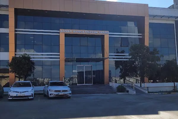 Hunca Kozmetik Fabrika Satış Mağazası - Resim 9