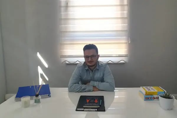 Psikolojik Danışman Kerem KARAGÖZ - Resim 1