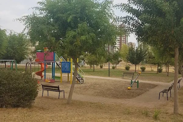 Çocuk Ve Dinlenme Parkı - Resim 2
