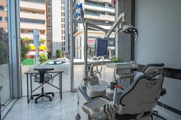 DENT AKGÜL Ağız ve Diş Sağlığı Polikliniği - Resim 19
