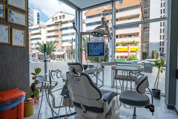 DENT AKGÜL Ağız ve Diş Sağlığı Polikliniği - Resim 17
