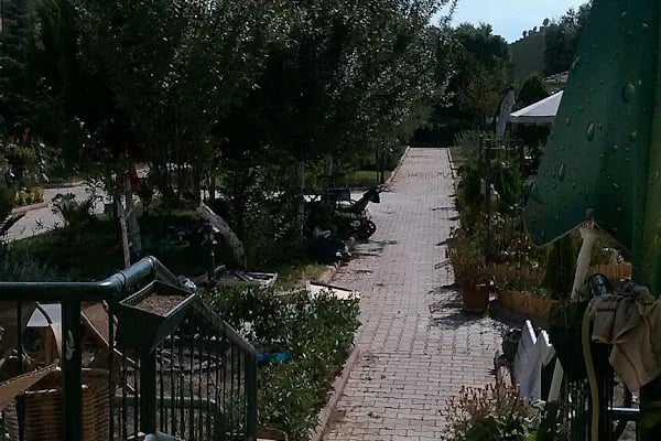 Yeşil Site - Resim 14