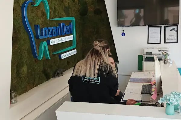 Lozan Dent Ağız ve Diş Sağlığı Polikliniği - Resim 14
