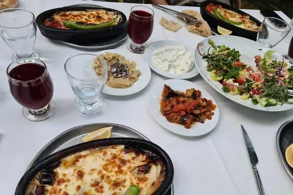 Değirmende Canlı Alabalık - Resim 4