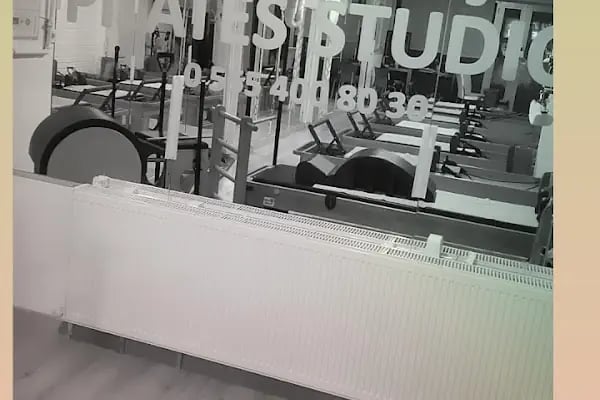 Arzu Yalçın Pilates Studio Ankara Reformer (Aletli) Pilates - Mamak Ankara - Resim 13