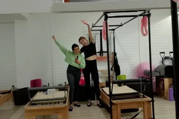 Arzu Yalçın Pilates Studio Ankara Reformer (Aletli) Pilates - Mamak Ankara - Resim 5