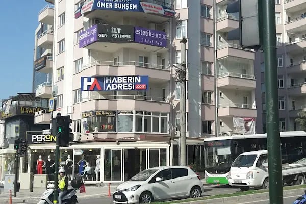 Op.Dr. Ömer Buhşem Plastik Rekonstrüktif ve Estetik Cerrahi / Saç Ekim Kliniği - Resim 3