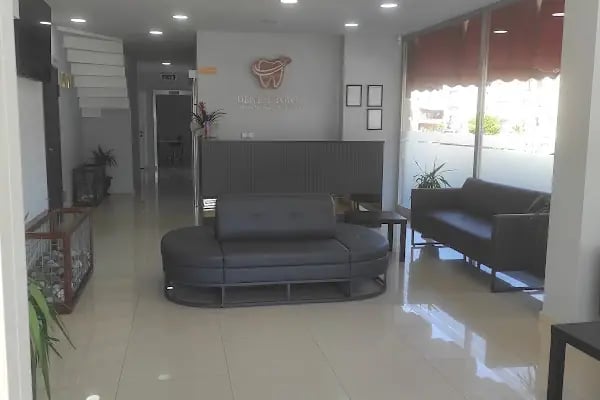 Özel Dental Town Diş Polikliniği Buca Şube - Resim 1