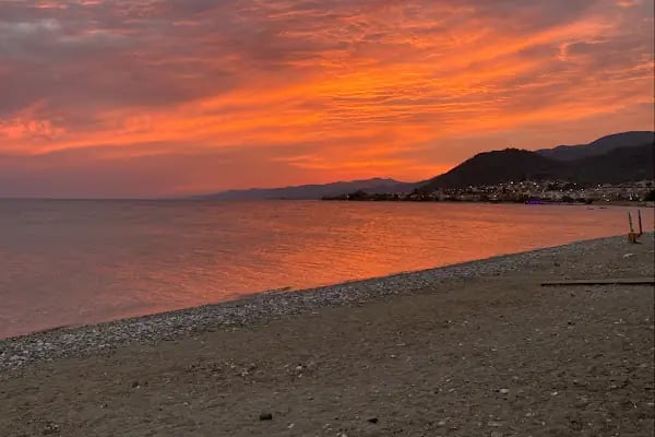 ENDEMİK KAMPİNG BEACH - Resim 7
