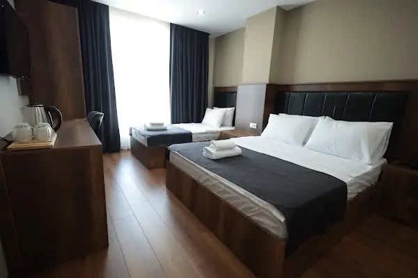 Bzn airport hotel - Resim 9