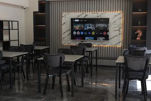 Bzn airport hotel - Resim 6