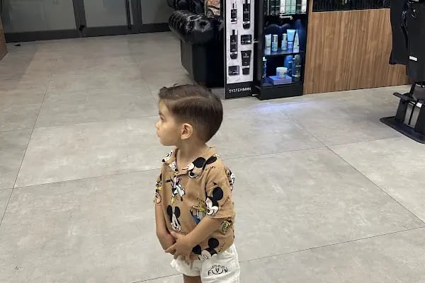 Beyefendi Boutique Erkek Kuaförü - Resim 19