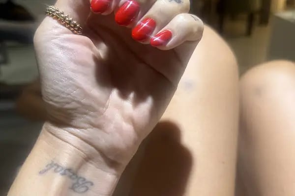 B Nail Art Studio Bitez - Resim 5