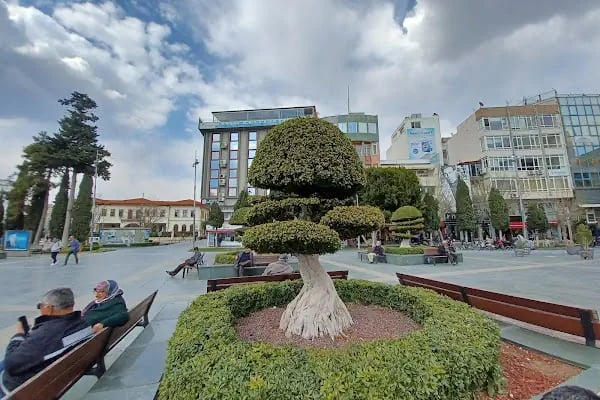 Cumhuriyet Meydanı Kapalı Otaparkı - Resim 7