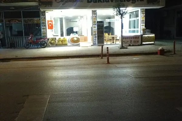 Nepenthe Patisserie &amp; Cafe - Resim 8