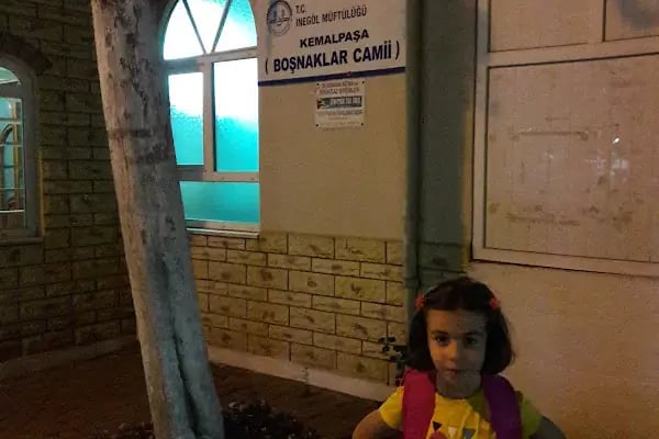 Kemalpaşa Boşnak Cami - Resim 13
