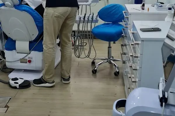 Özel Adnan Coşkun Ağız Ve Diş Sağlığı Polikliniği - Resim 8