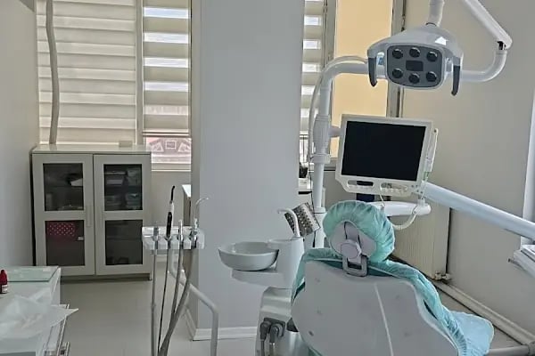 Özel Adnan Coşkun Ağız Ve Diş Sağlığı Polikliniği - Resim 9