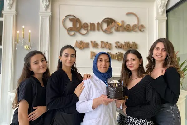 Özlüce Dent Palace Ağız ve Diş Sağlığı Polikliniği - Resim 19