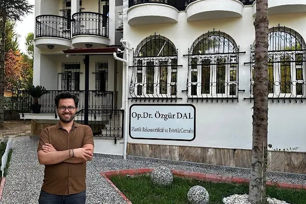 Op. Dr. Özgür Dal - Denizli Estetik ve Plastik Cerrahi Uzmanı - Resim 1
