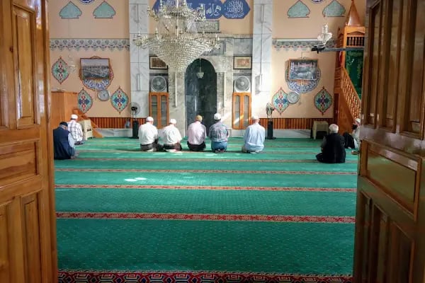 Gültepe Çamlık Camii - Resim 4