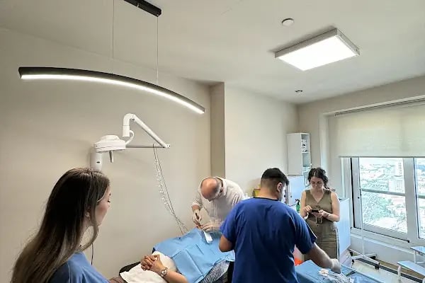 North Western Clinic - Resim 9