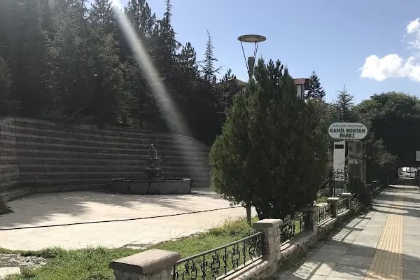 Kamil Bostan Parkı - Resim 5