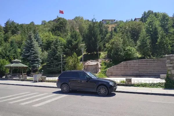 Kamil Bostan Parkı - Resim 6