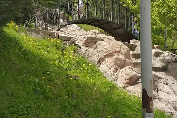 Kamil Bostan Parkı - Resim 11
