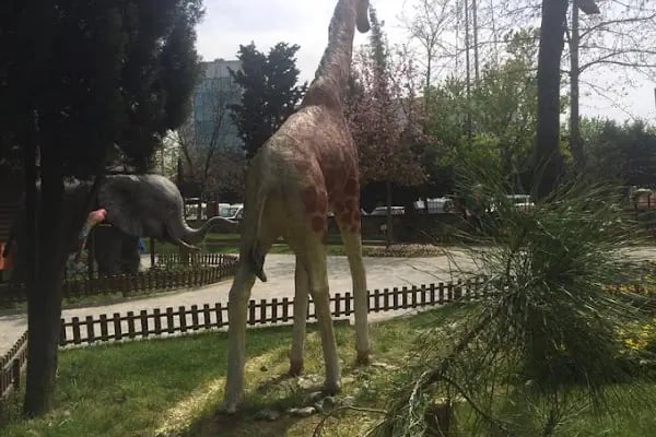 Yenibosna Şehir Korusu - Resim 4