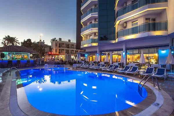 Parador Beach Hotel - Resim 1