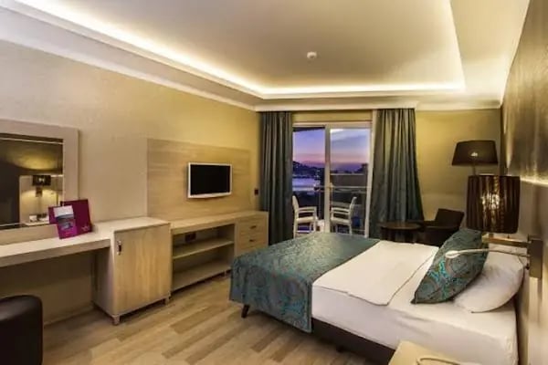 Parador Beach Hotel - Resim 9