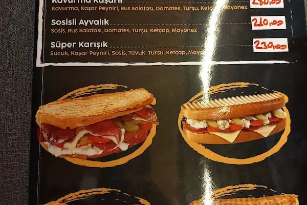 Meydan Cafe Dondurma Kumru - Resim 4