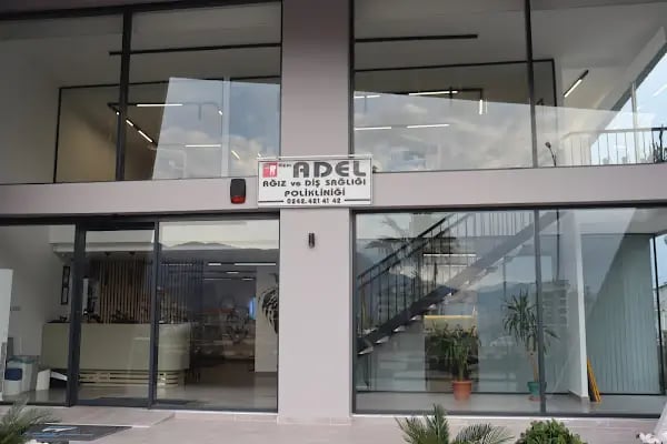 ADEL Ağız ve Diş Sağlığı Polikliniği - Resim 2