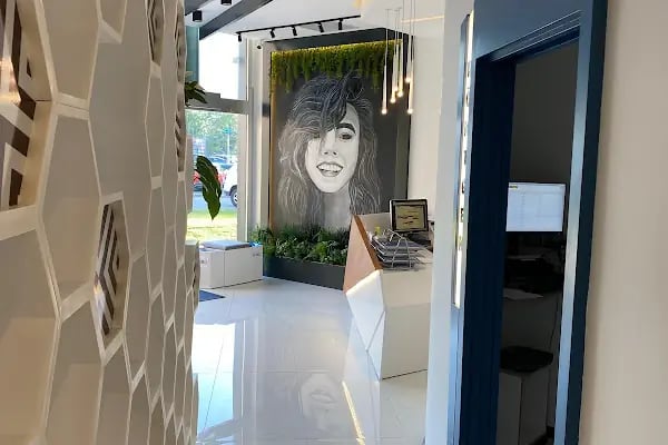Kristal Park Ağız ve Diş Sağlığı Polikliniği - Resim 14