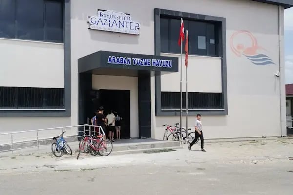 Araban Yüzme Havuzu - Resim 1